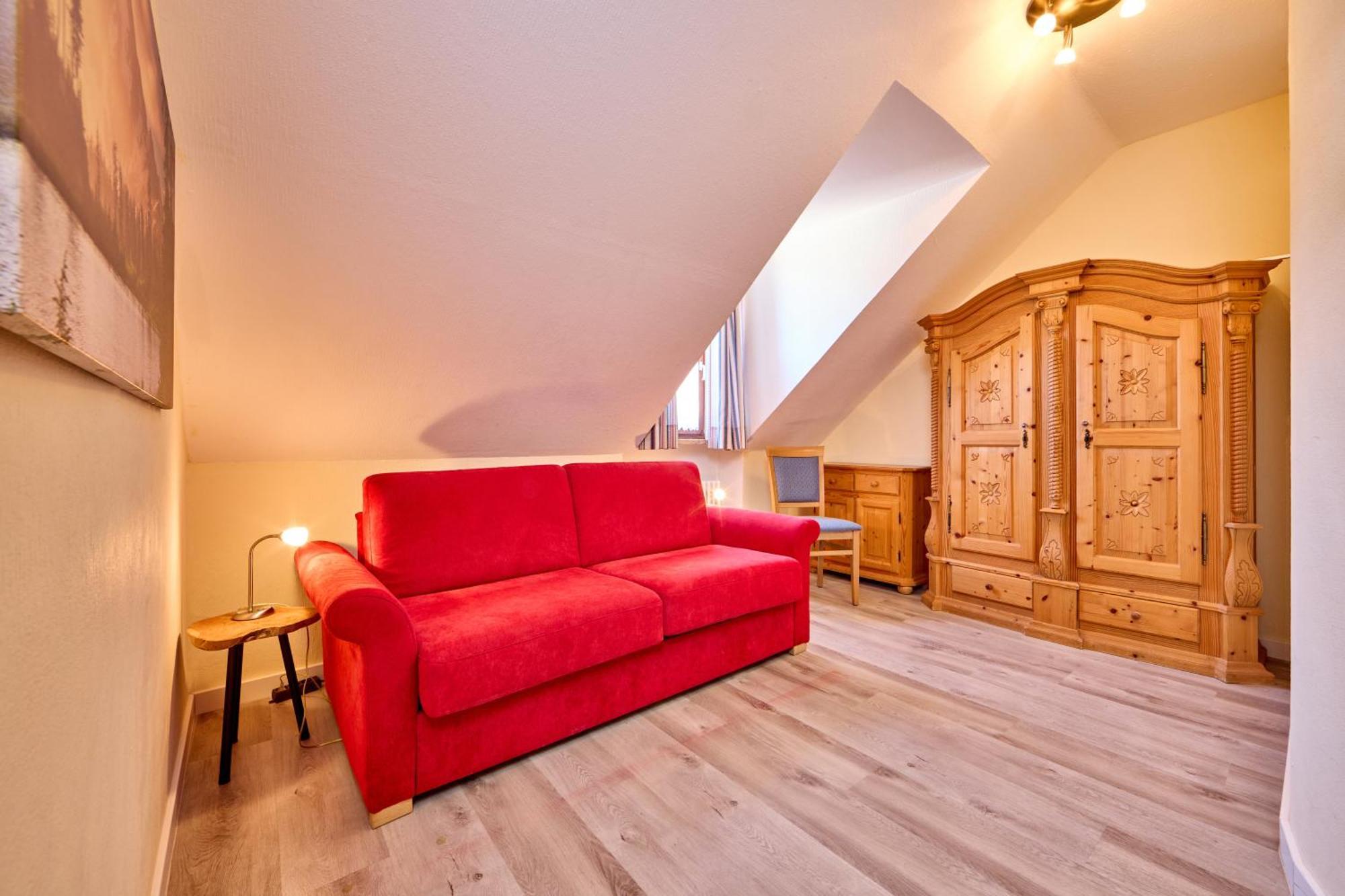 Hotel Vier Jahreszeiten Garmisch-Partenkirchen Esterno foto